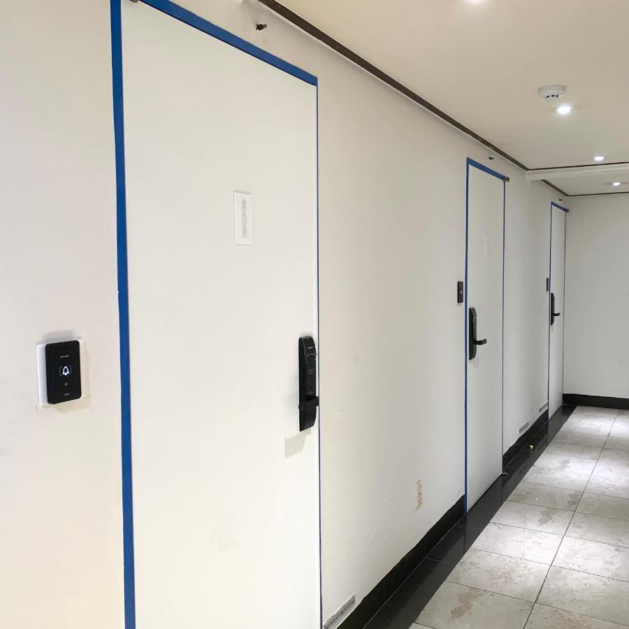 J Mini Hotel & House Seoul Exterior photo